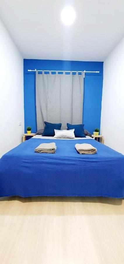 Hostal Urban Basic L'Hospitalet de Llobregat Extérieur photo